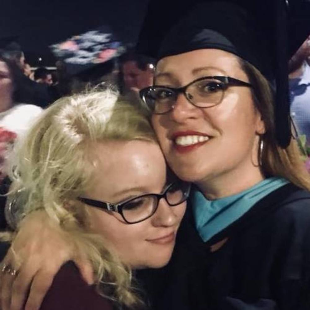 Meet your Posher, Shea